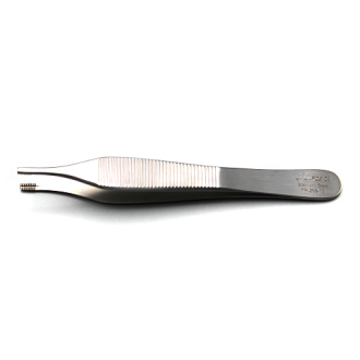 Adson Brown Forceps with & without teeth, Uses